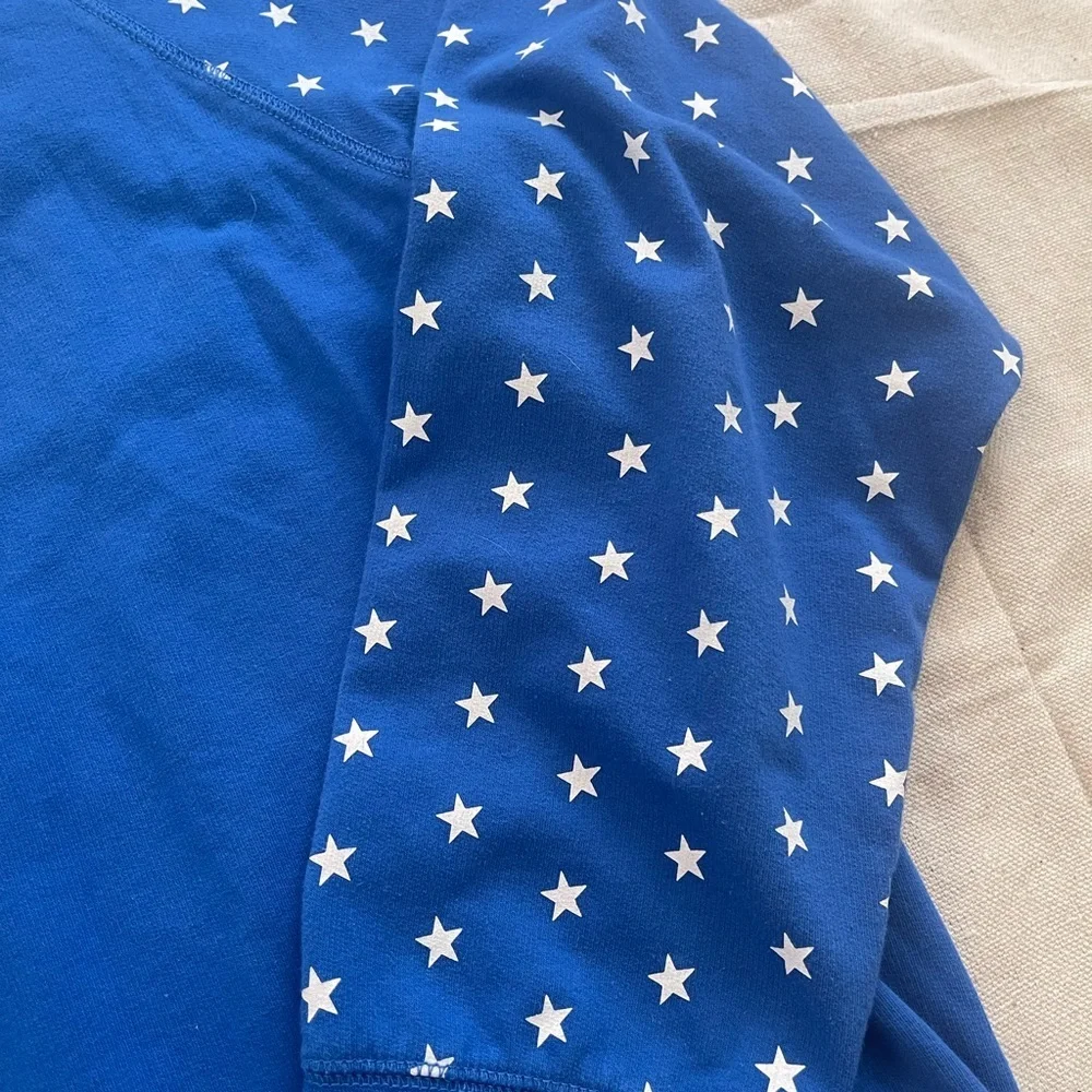 Disney Parks sweater - Picture 3 of 7